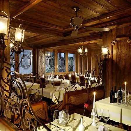 Hotel Saaserhof